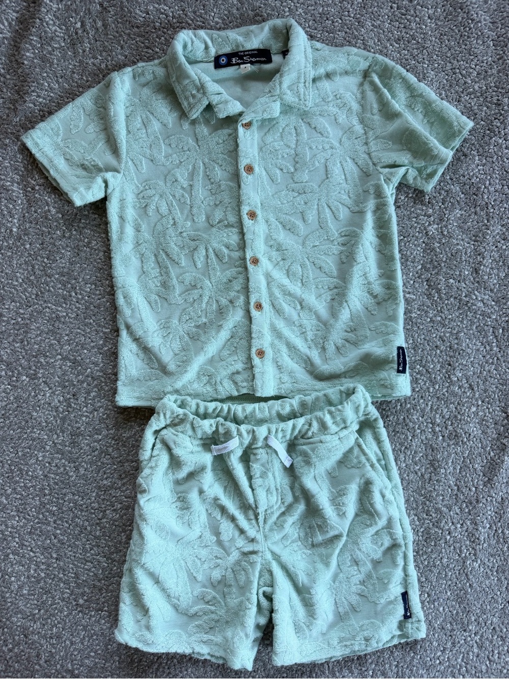 Ben Sherman Mint Terrycloth Palm Tree Outfit